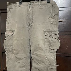 Gap Cargo Pants